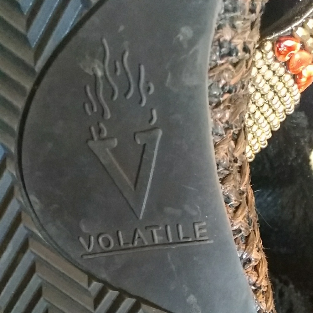 Volatile sandals - Picture 7 of 8